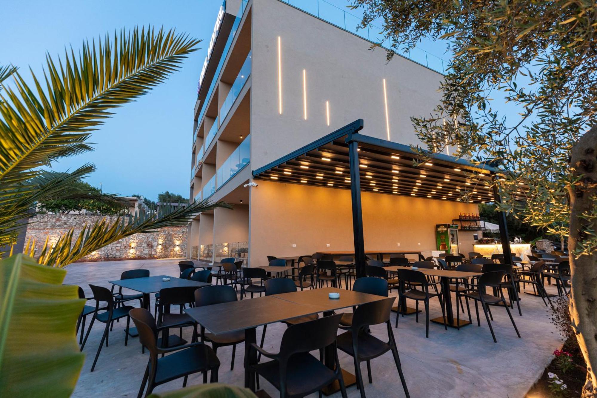 Diol Hotel Ksamil Eksteriør billede